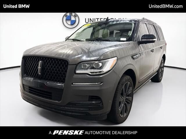2024 Lincoln Navigator Black Label — photo 1 of 13