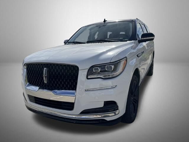 2022 Lincoln Navigator Black Label