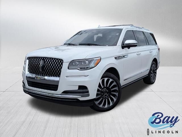 2022 Lincoln Navigator Black Label