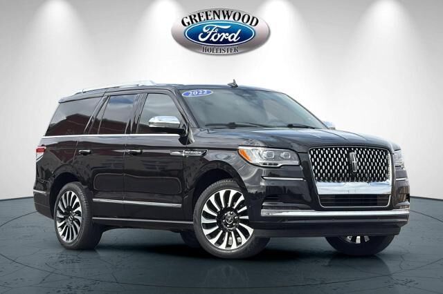 2022 Lincoln Navigator Black Label — photo 1 of 26