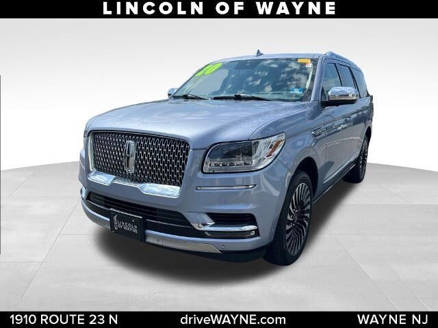 2020 Lincoln Navigator Black Label — photo 1 of 13