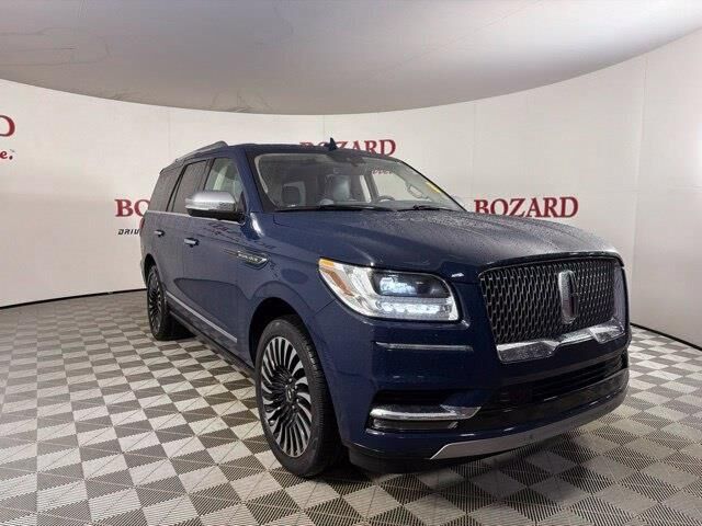 2018 Lincoln Navigator Black Label