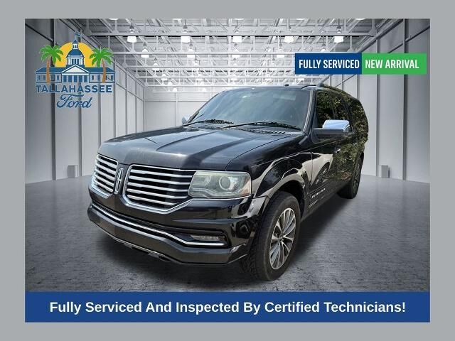 2015 Lincoln Navigator L Base — photo 1 of 13