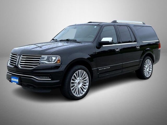 2015 Lincoln Navigator L Base