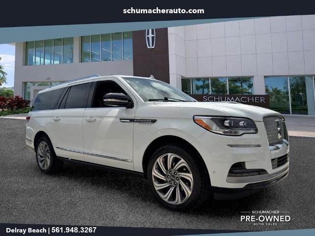 2022 Lincoln Navigator L Reserve — photo 1 of 13