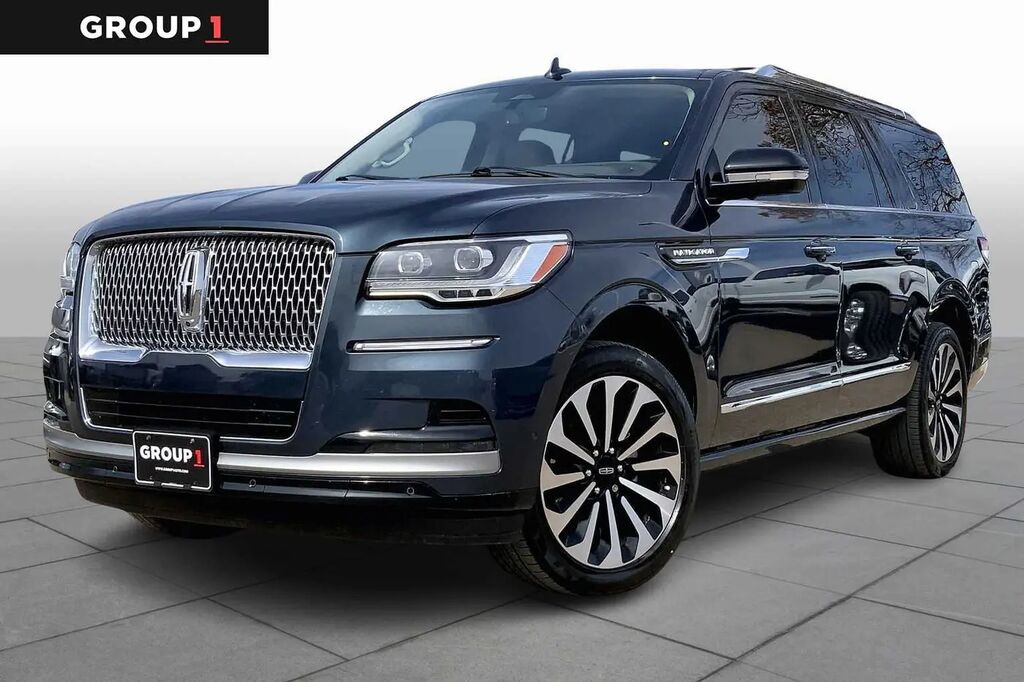 2024 Lincoln Navigator L Reserve — photo 1 of 27