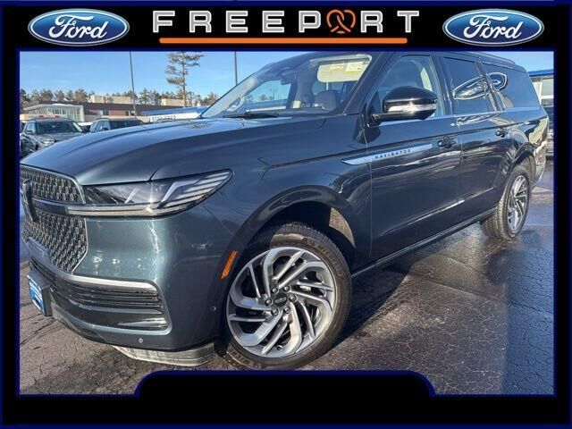 2025 Lincoln Navigator L Reserve