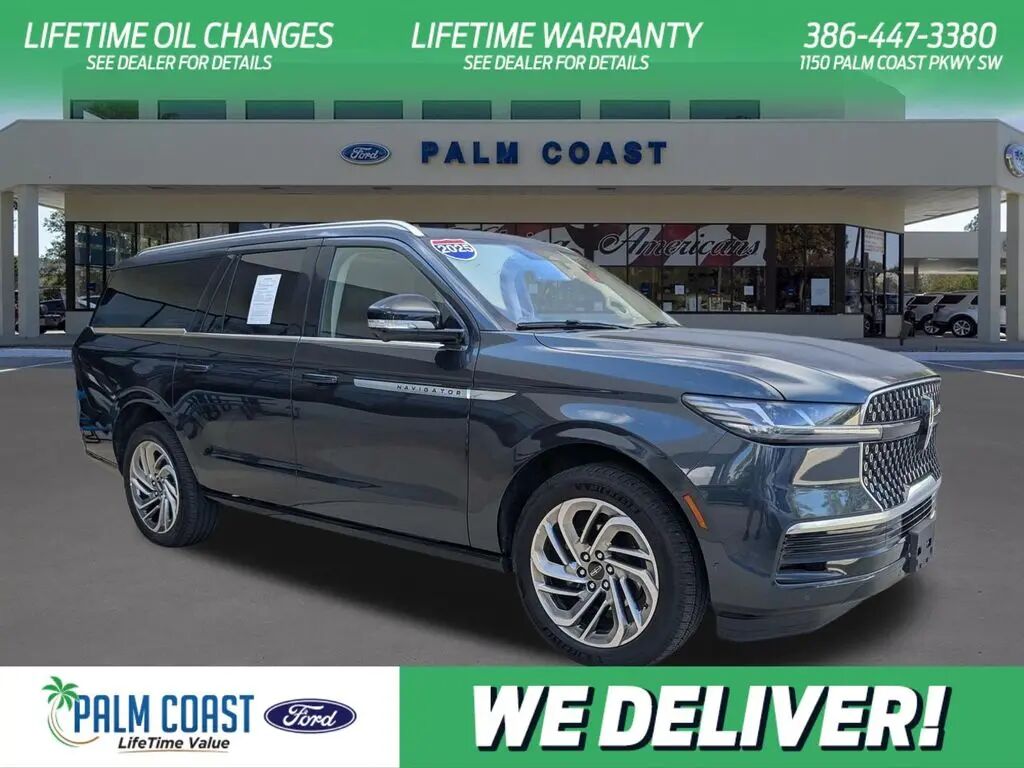 2025 Lincoln Navigator L Reserve — photo 1 of 25