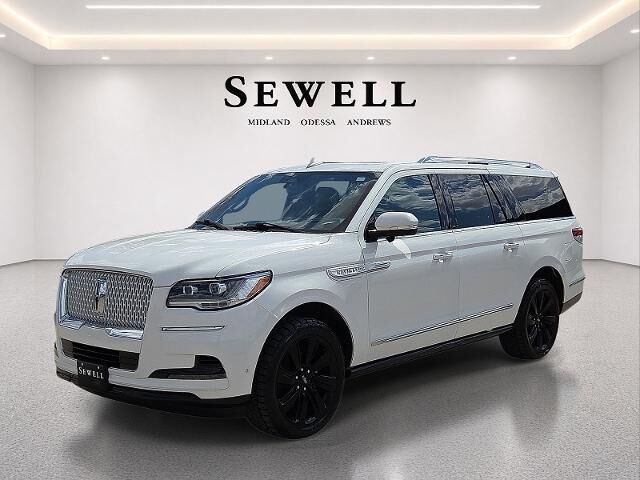 2023 Lincoln Navigator L Reserve