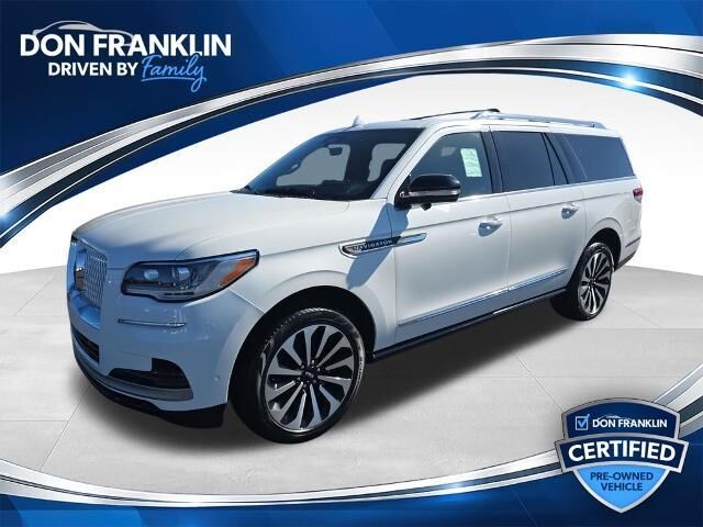 2024 Lincoln Navigator L Reserve — photo 1 of 13