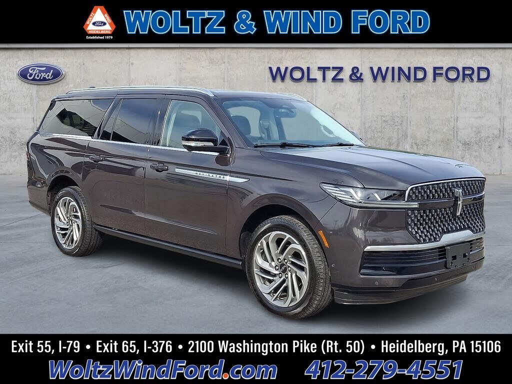 2025 Lincoln Navigator L Reserve — photo 1 of 1