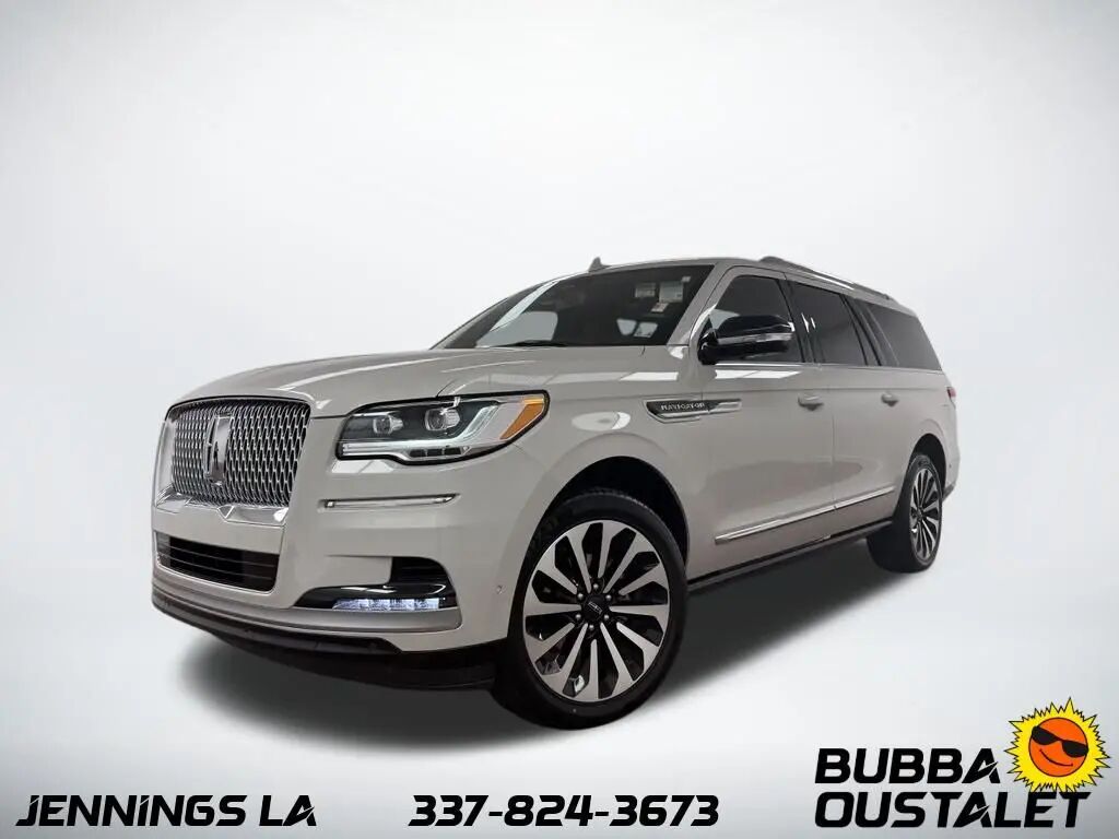 2024 Lincoln Navigator L Reserve — photo 1 of 13