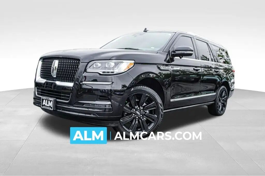 2024 Lincoln Navigator L Reserve — photo 1 of 21