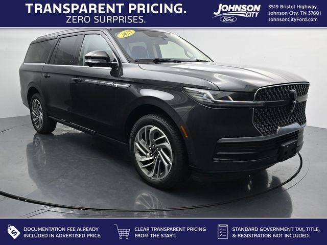 2025 Lincoln Navigator L Reserve
