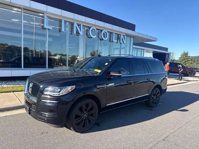 2023 Lincoln Navigator L Reserve