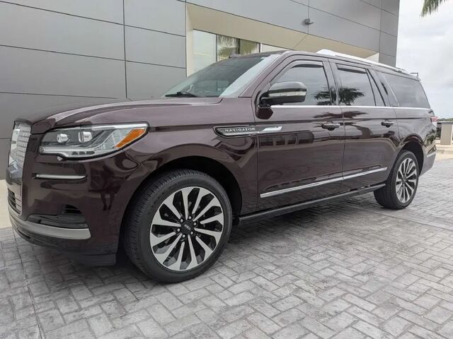 2023 Lincoln Navigator L Reserve