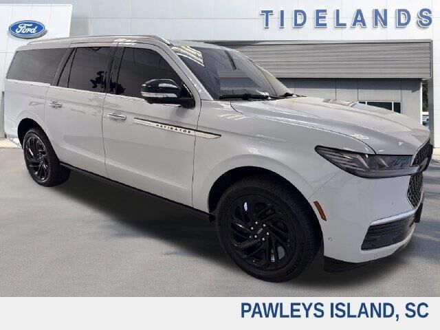 2025 Lincoln Navigator L Reserve