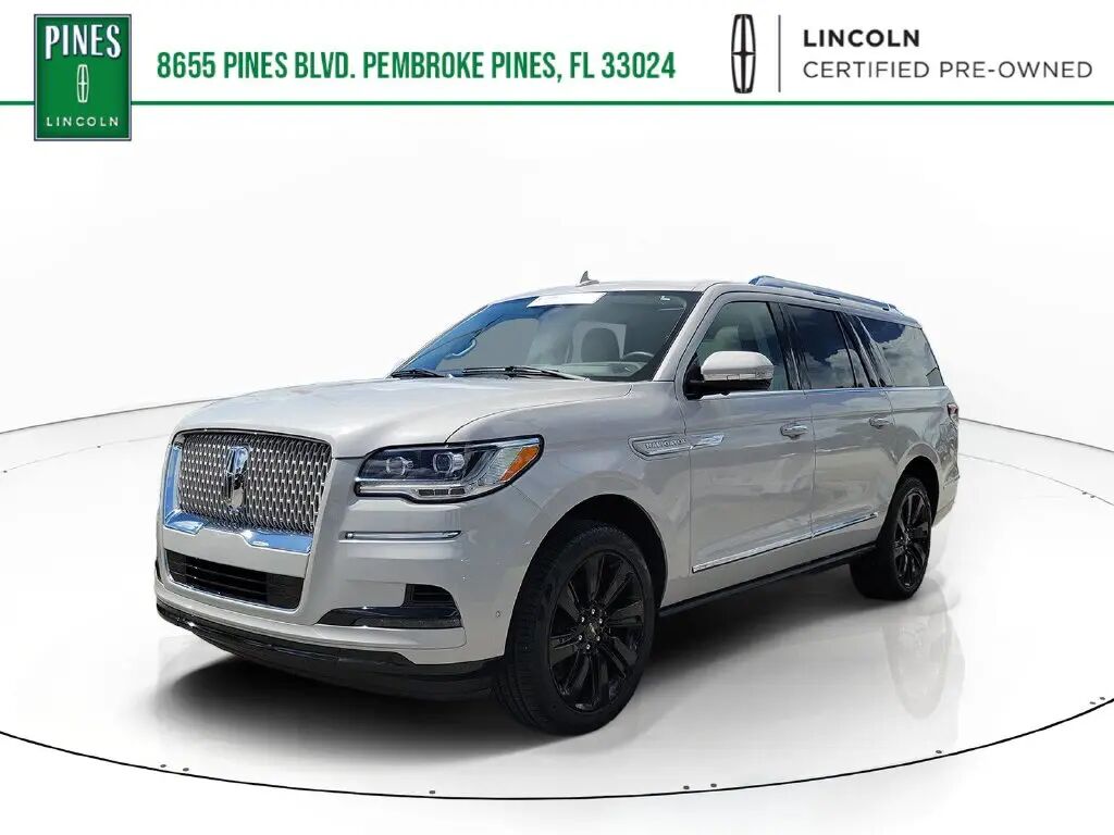 2024 Lincoln Navigator L Reserve — photo 1 of 13