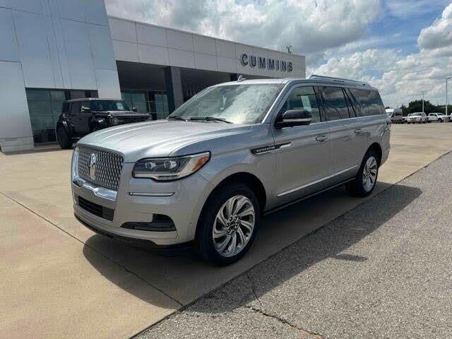 2024 Lincoln Navigator L Reserve — photo 1 of 4
