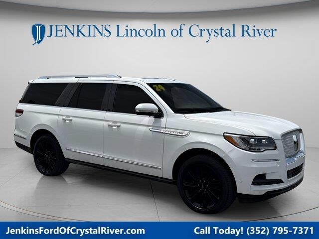 2024 Lincoln Navigator L Reserve — photo 1 of 23