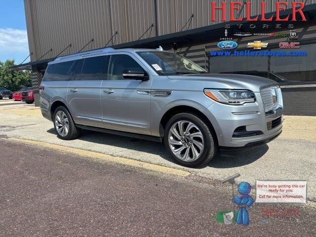 2024 Lincoln Navigator L Reserve — photo 1 of 2