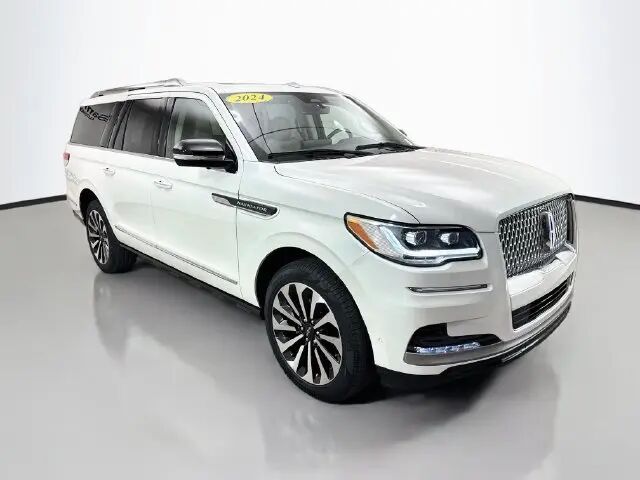 2024 Lincoln Navigator L Reserve
