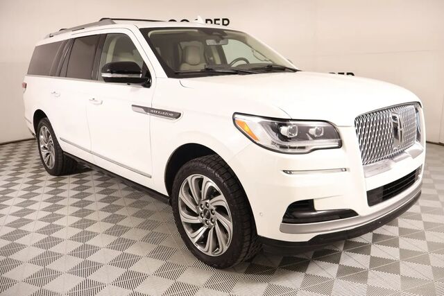 2023 Lincoln Navigator L Reserve