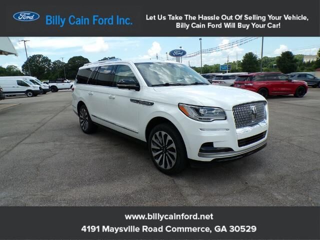 2024 Lincoln Navigator L Reserve — photo 1 of 25