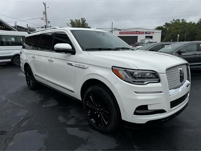 2024 Lincoln Navigator L Reserve
