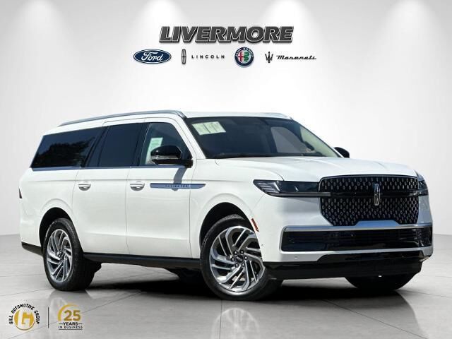 2025 Lincoln Navigator L Reserve