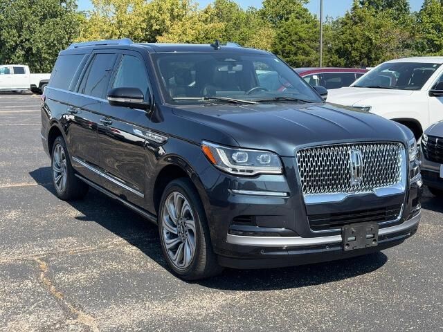 2022 Lincoln Navigator L Reserve