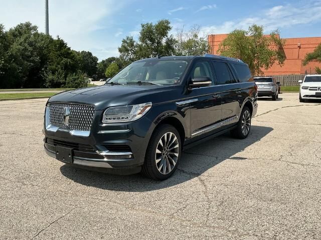 2021 Lincoln Navigator L Reserve — photo 1 of 13