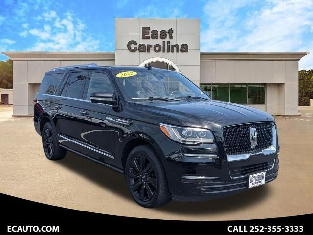 2022 Lincoln Navigator L Reserve — photo 1 of 13