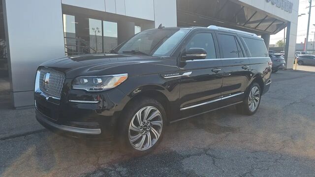 2022 Lincoln Navigator L Reserve