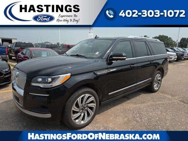 2022 Lincoln Navigator L Reserve