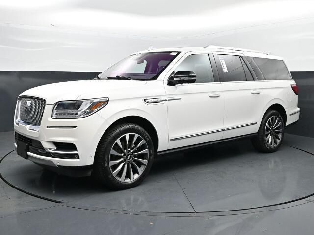 2021 Lincoln Navigator L Reserve — photo 1 of 24