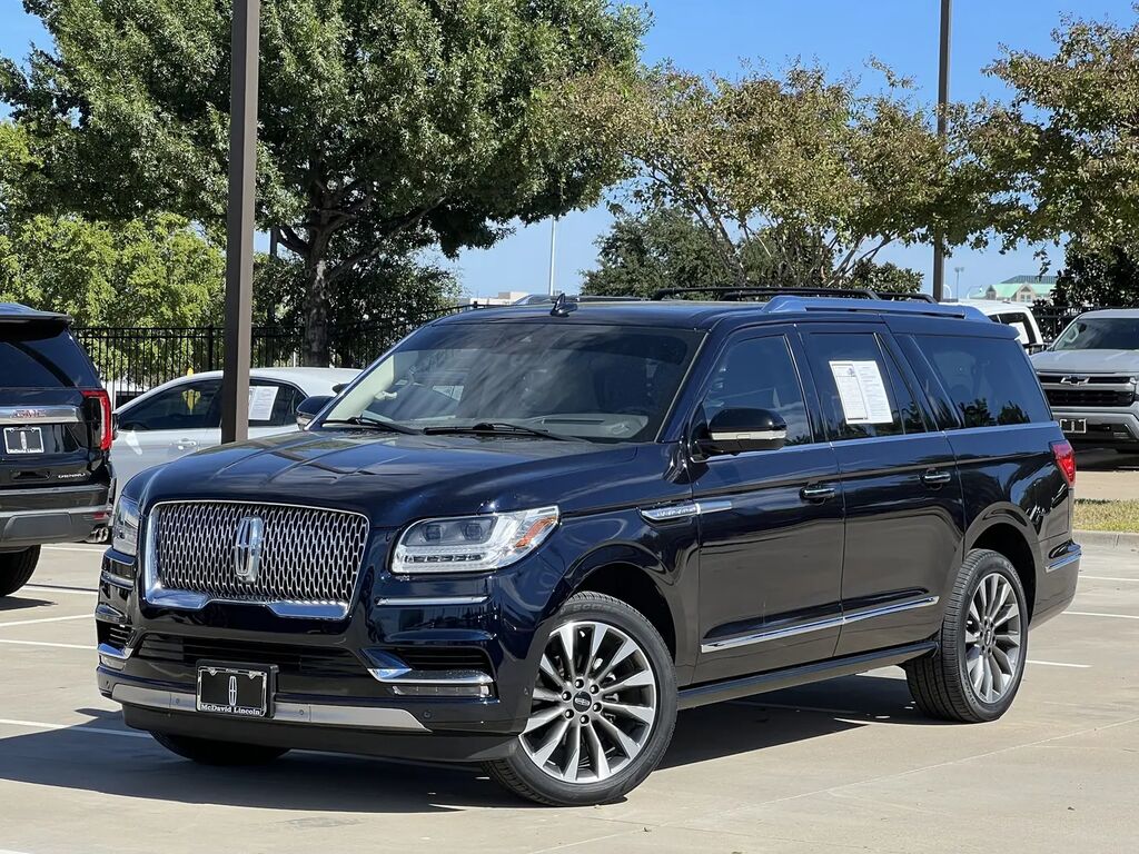 2021 Lincoln Navigator L Reserve — photo 1 of 13