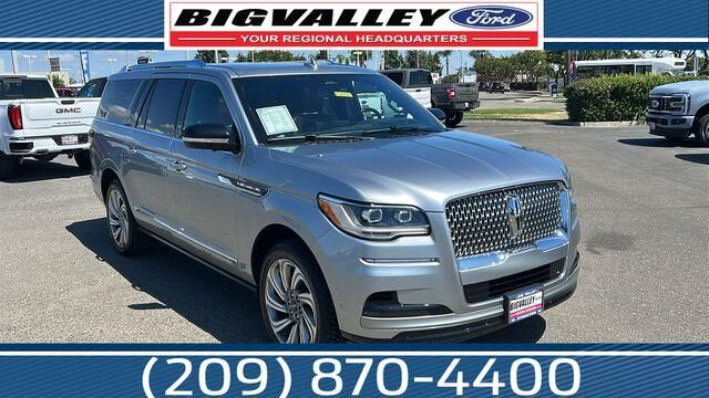 2022 Lincoln Navigator L Reserve