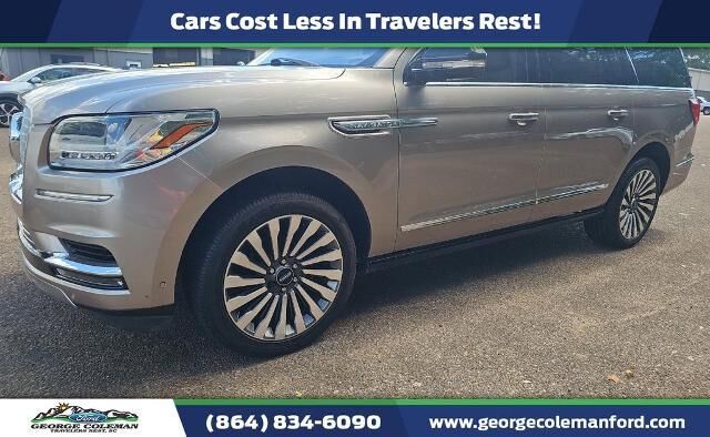 2019 Lincoln Navigator L Reserve — photo 1 of 40