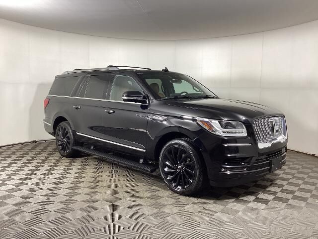2021 Lincoln Navigator L Reserve