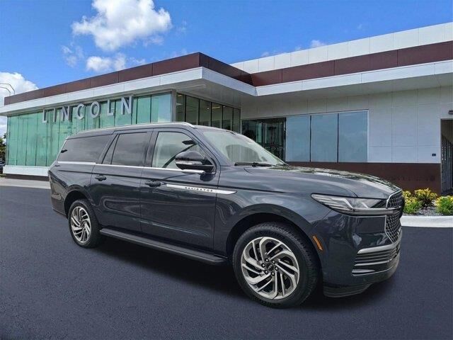 2026 Lincoln Navigator L Premiere