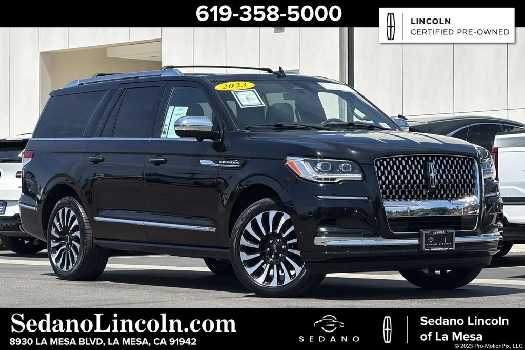 2023 Lincoln Navigator L Black Label — photo 1 of 13