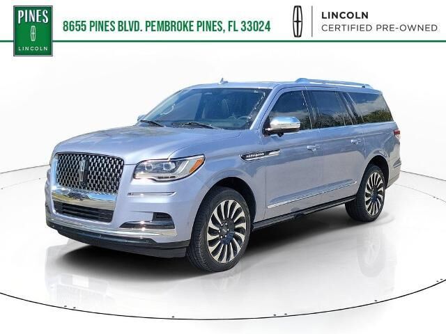 2024 Lincoln Navigator L Black Label — photo 1 of 26