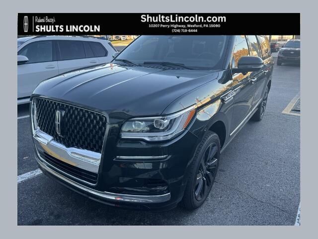 2023 Lincoln Navigator L Black Label