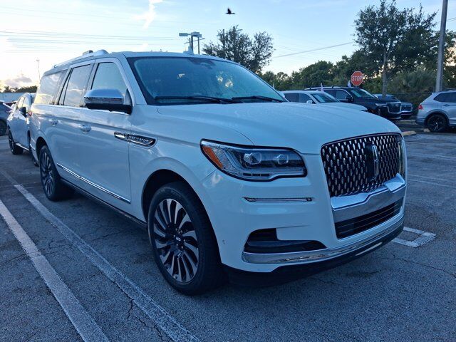 2023 Lincoln Navigator L Black Label
