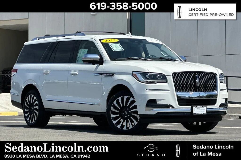 2023 Lincoln Navigator L Black Label — photo 1 of 13