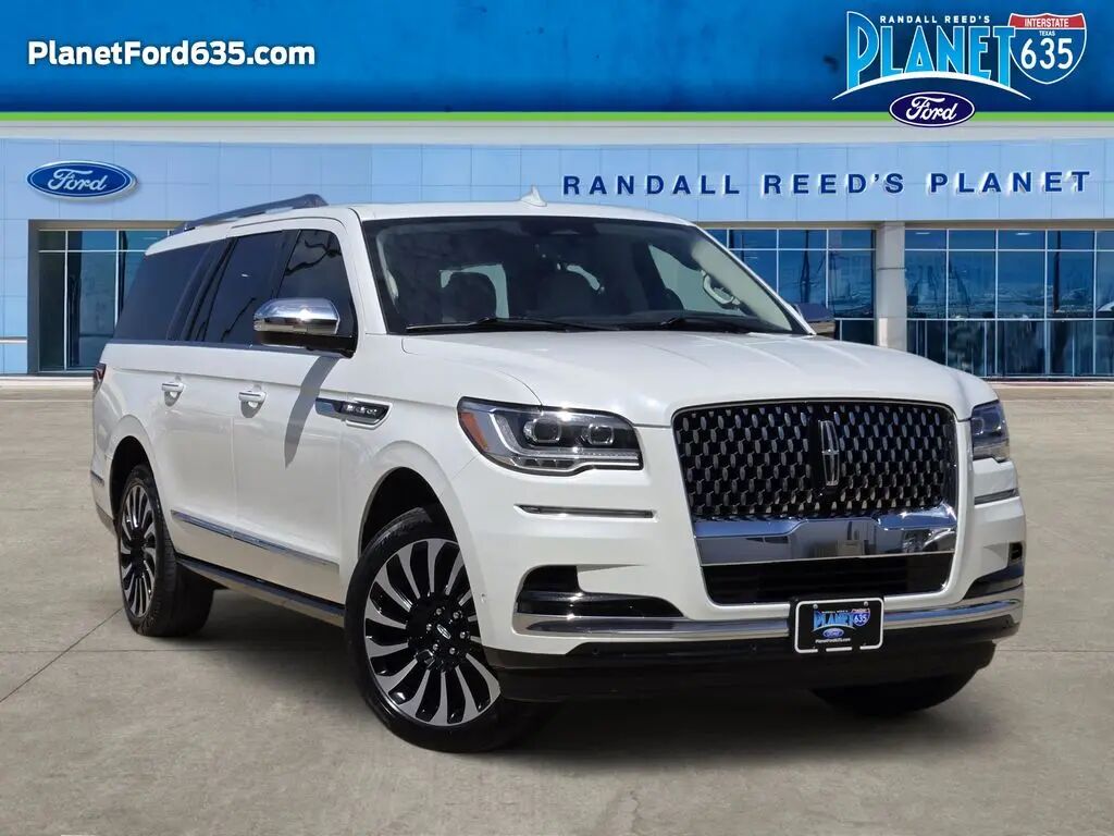 2024 Lincoln Navigator L Black Label — photo 1 of 11