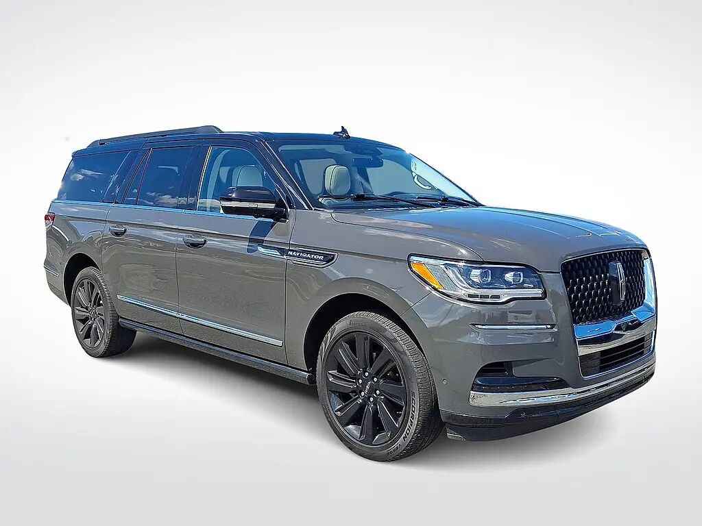 2024 Lincoln Navigator L Black Label — photo 1 of 26