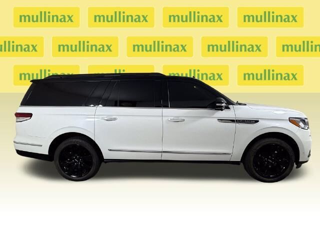 2023 Lincoln Navigator L Black Label