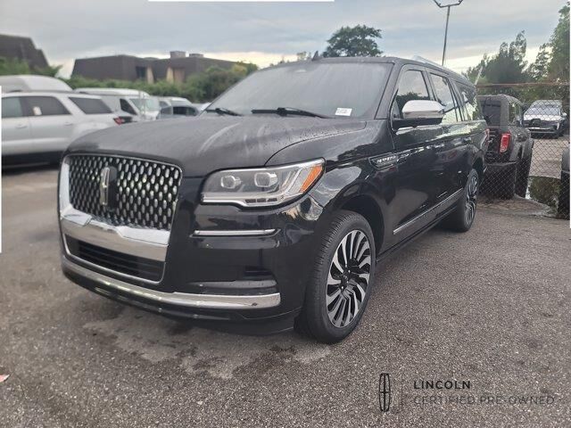 2024 Lincoln Navigator L Black Label